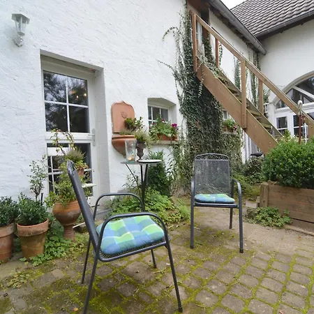 Romantic Eifel Hideaway, Cleaning Included Daire