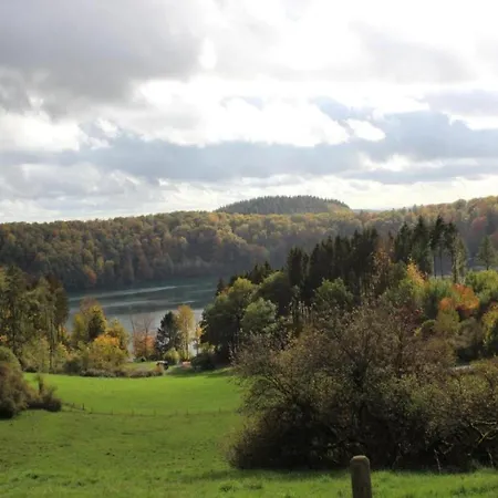 Romantic Eifel Hideaway, Cleaning Included Daire *